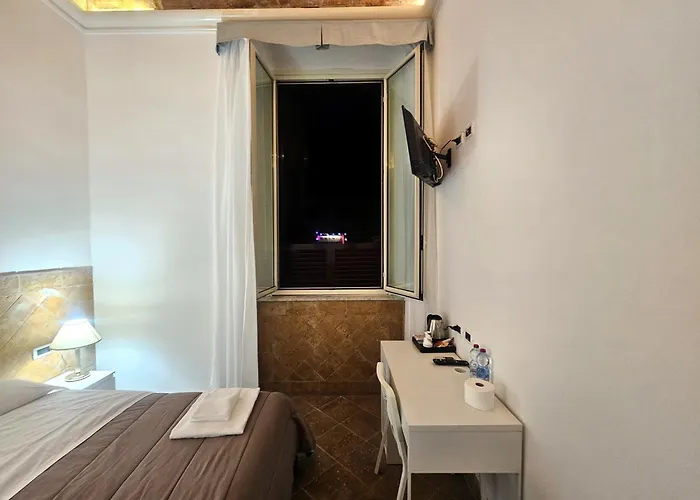 Check In 3*